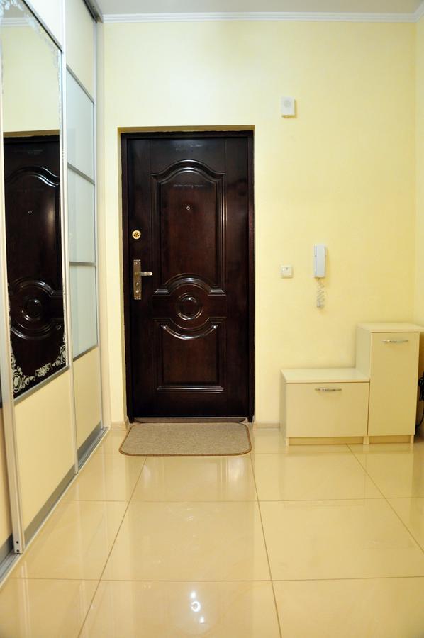 Comfort Apartments - Beautiful Suite By The Park Grodno Exterior foto