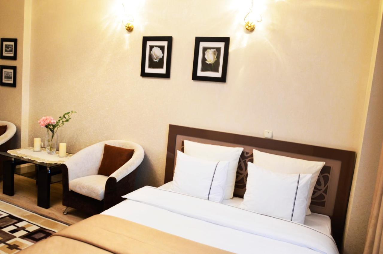 Comfort Apartments - Beautiful Suite By The Park Grodno Exterior foto