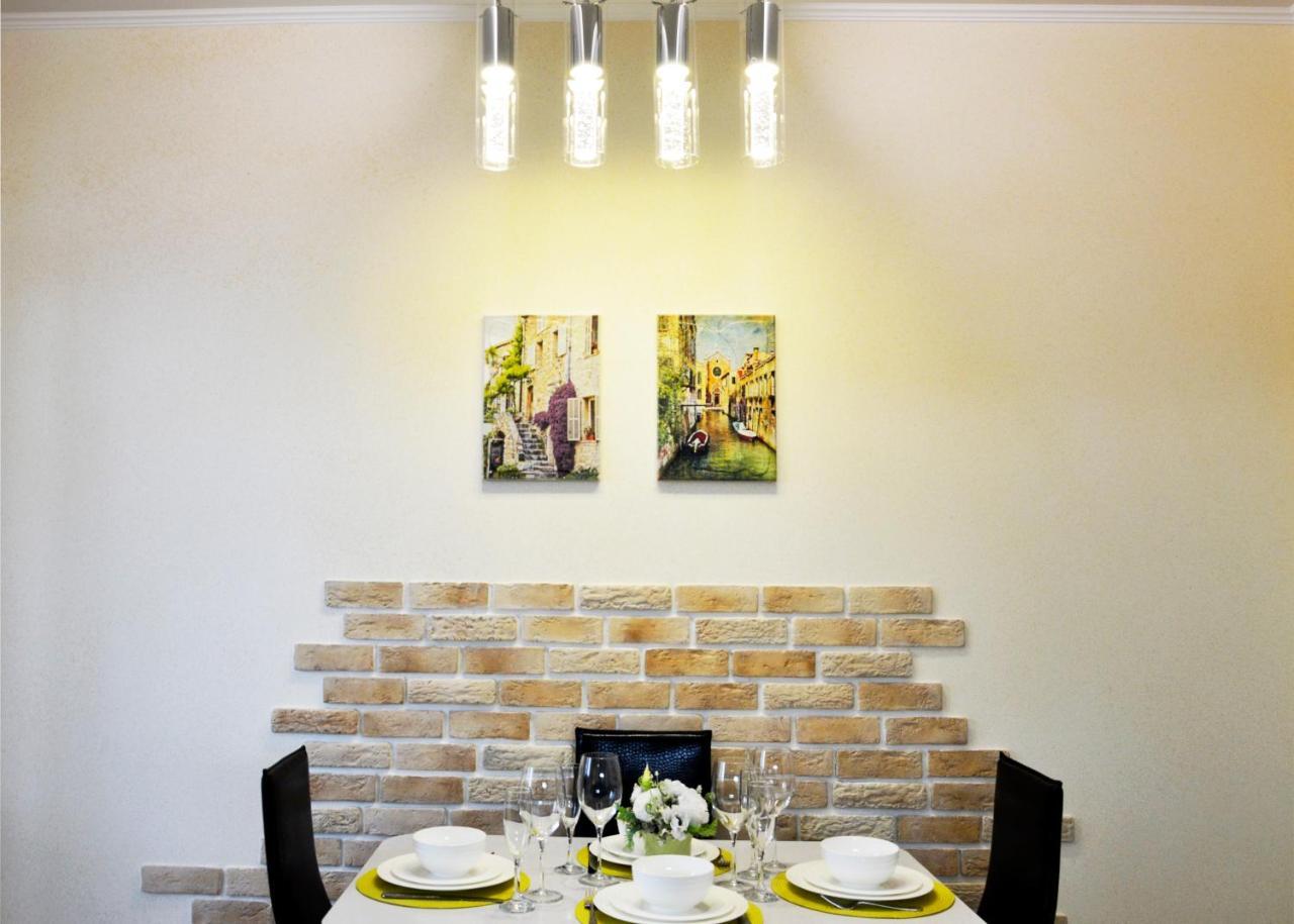 Comfort Apartments - Beautiful Suite By The Park Grodno Exterior foto
