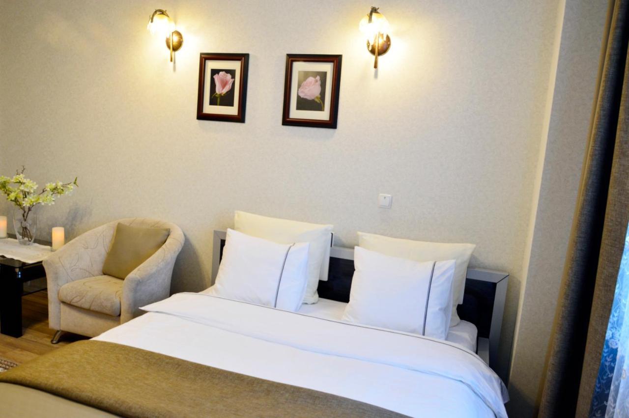 Comfort Apartments - Beautiful Suite By The Park Grodno Exterior foto