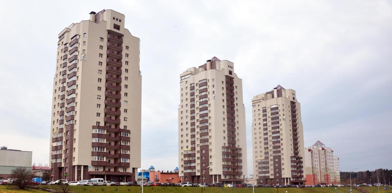 Comfort Apartments - Beautiful Suite By The Park Grodno Exterior foto